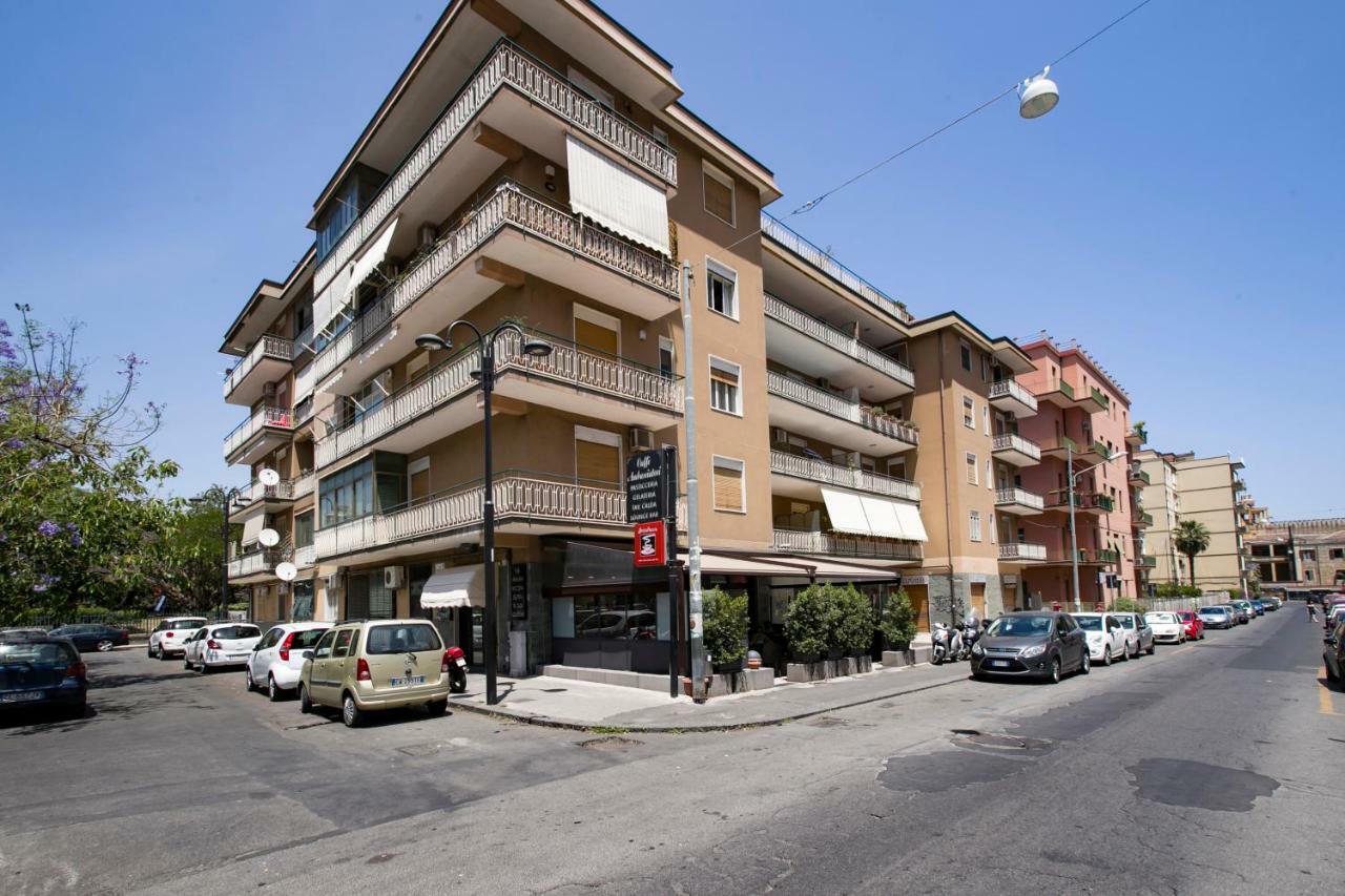 A Casa Di Rossella Apartment Catania Luaran gambar